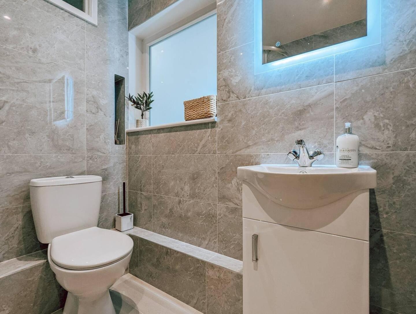 The Springwell Apartment Near Farringdon Лондон Екстер'єр фото